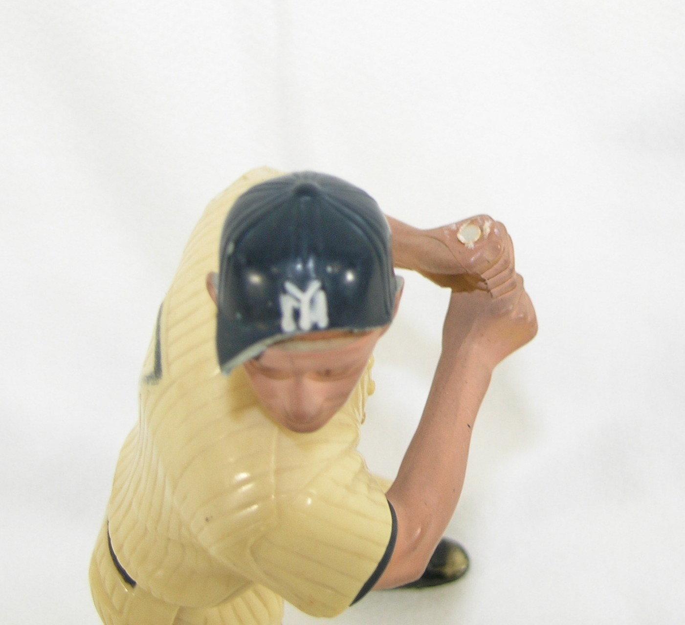 1958-1962 Hartland Statue #7 Mickey Mantle New York Yankees. Brim Broke off