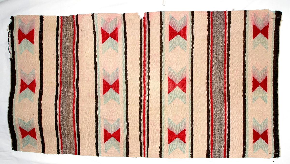 Vintage Original Southwest (Navajo?) Native American Rug/Blanket/Weaving. V