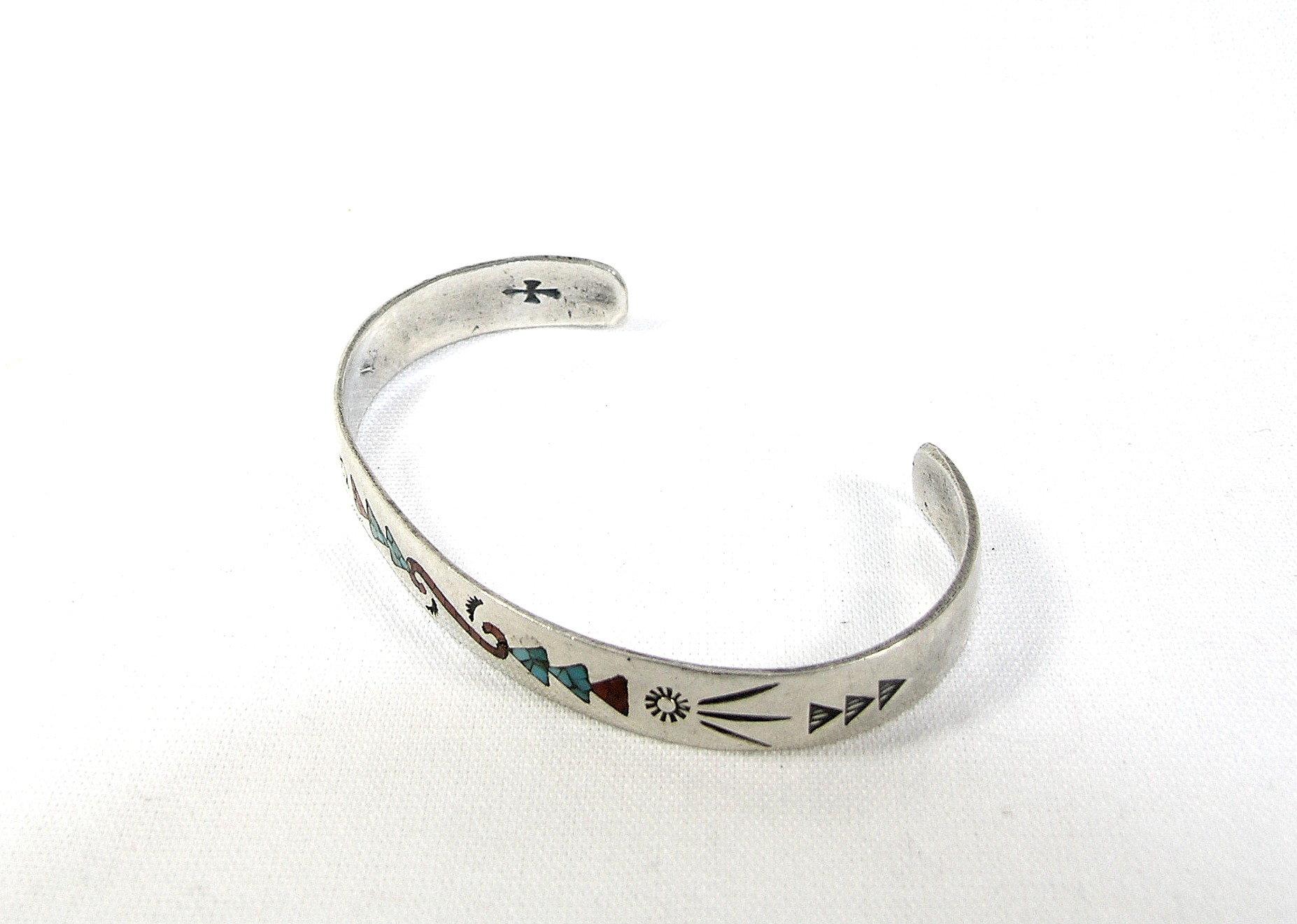 Vintage Native American Sterling Silver Wrist Bracelet With Turquoise Stone