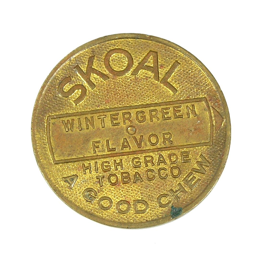 Vintage SKOAL "A good Chew" Spinner Coin/Token. Wintergreen Flavor, High Gr