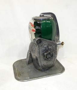 Viintage Atlas Bantam Chlorophyll 5-cent Gum Machine with Key and Most of O