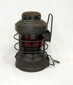 Vintage 1950's Embury Kerosene "Luck-E-Lite" 30 Day Buoy Lantern With Origi