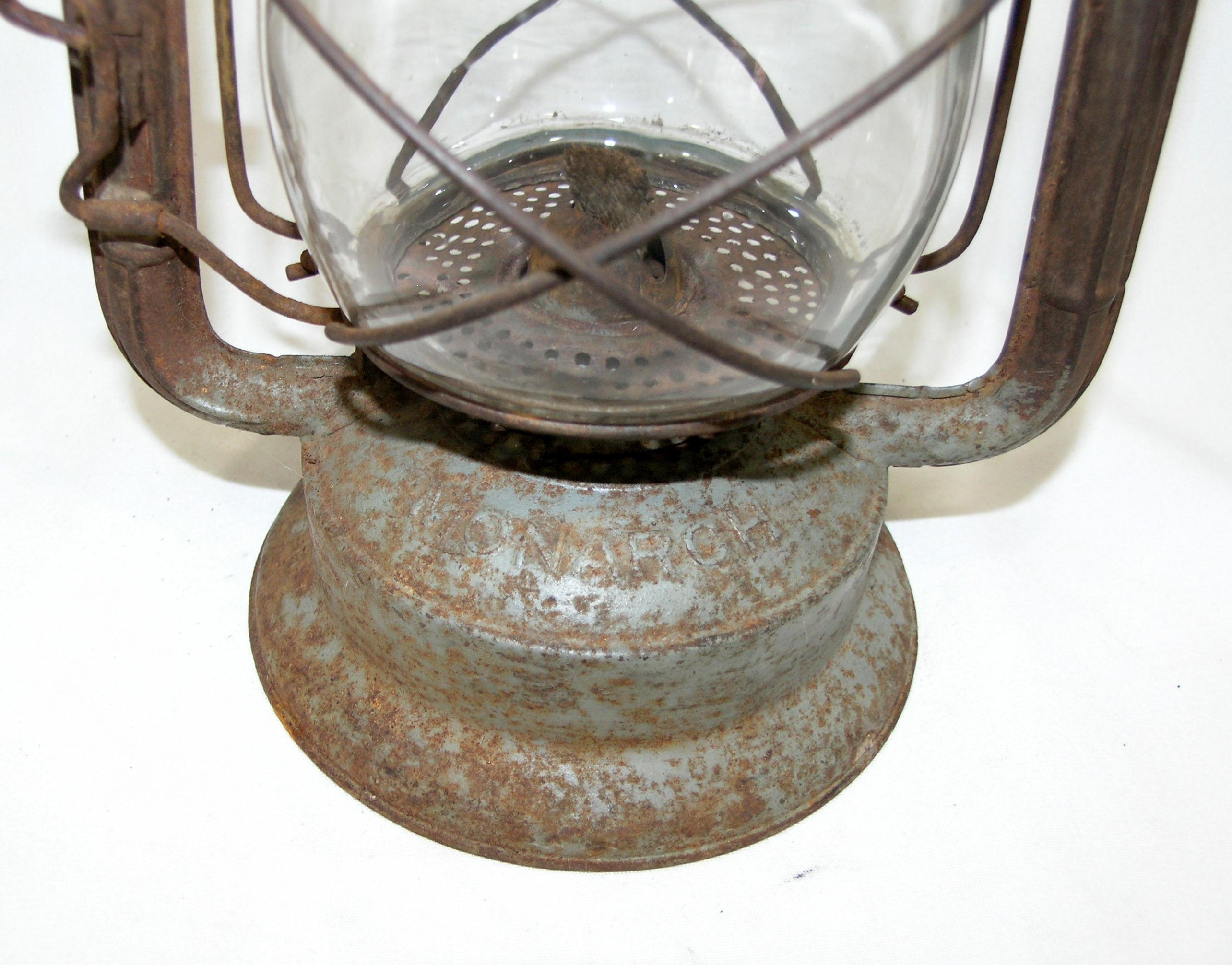 Vintage Dietz Monarch Rail Road/Barn Lantern Rust and Patina Where Paint Ha