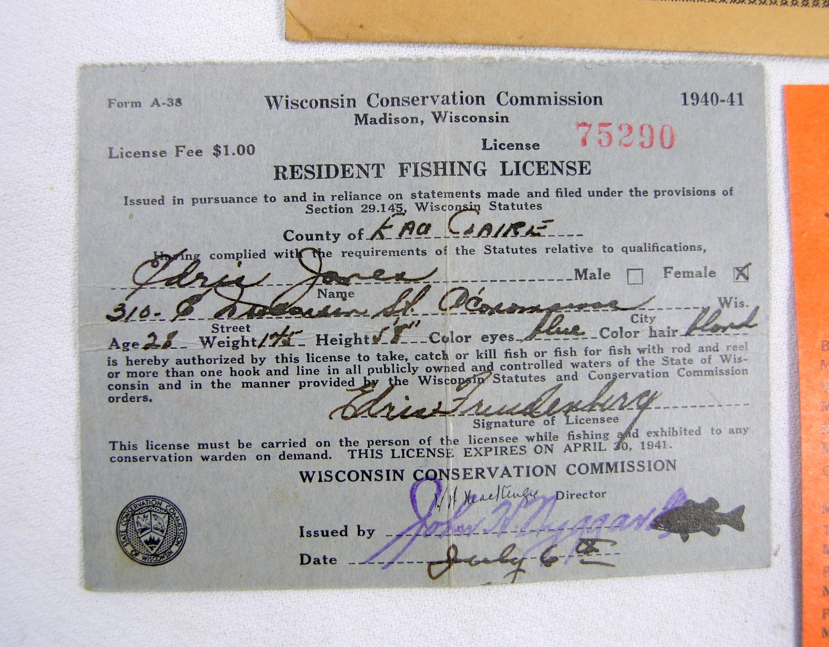 1940 Wisconsin Resident Fishing License & Envelope