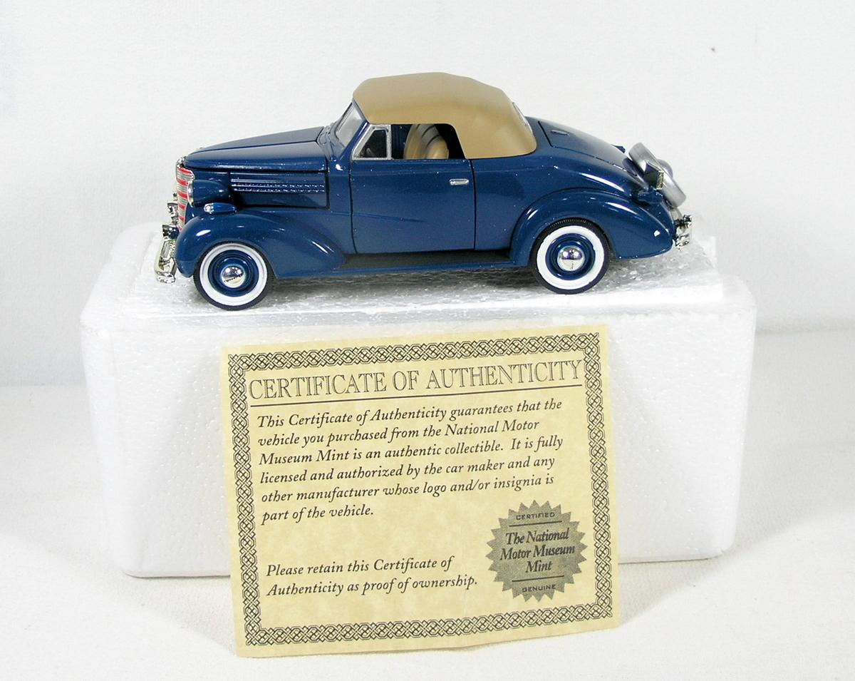 Diecast Replica of 1938 Chevrolet Master Convertible Cabriolet From Nationa