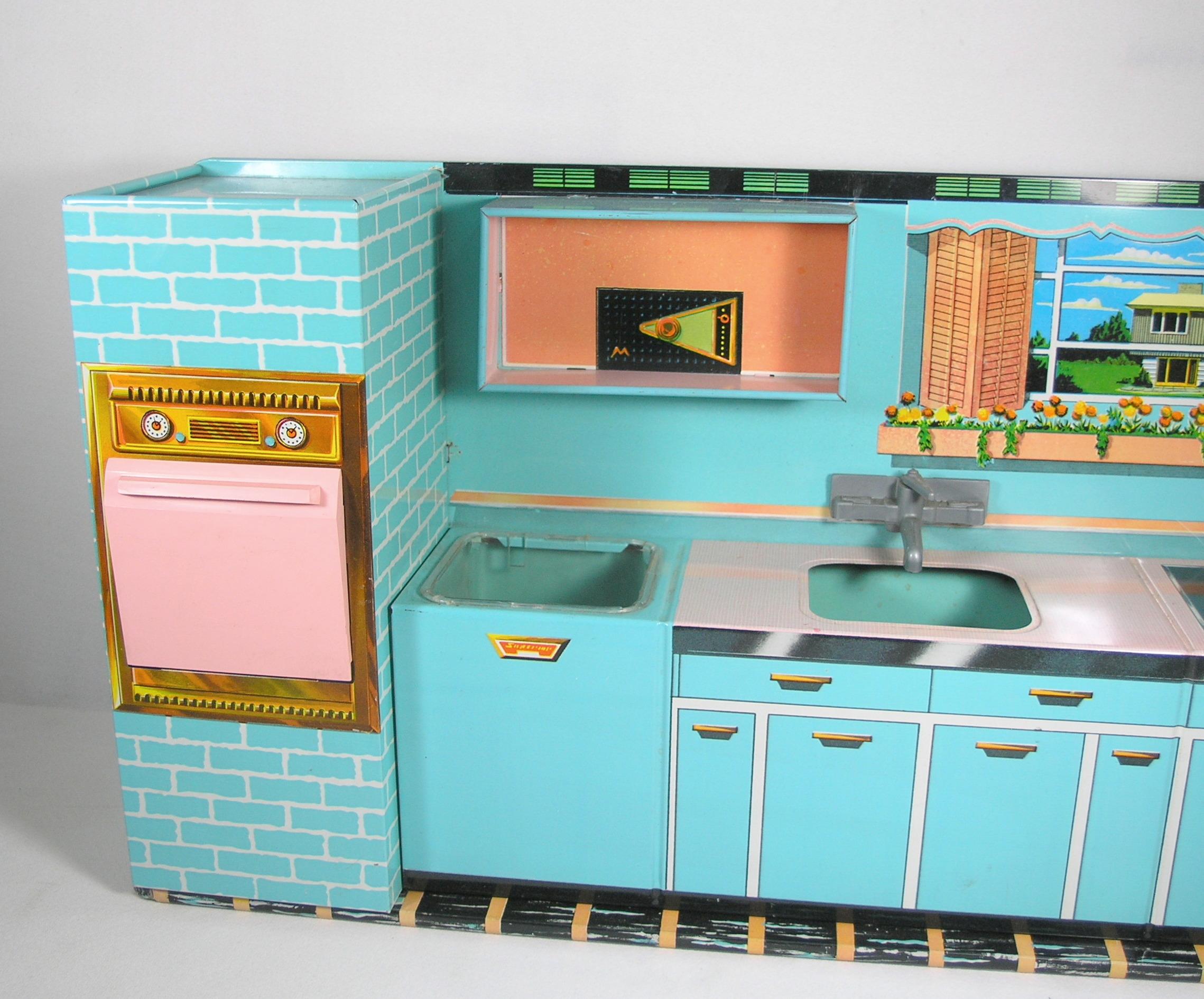 1950s-1960s Superior Toy by T Cohn Tin Litho Kitchen For Parts or Restore.