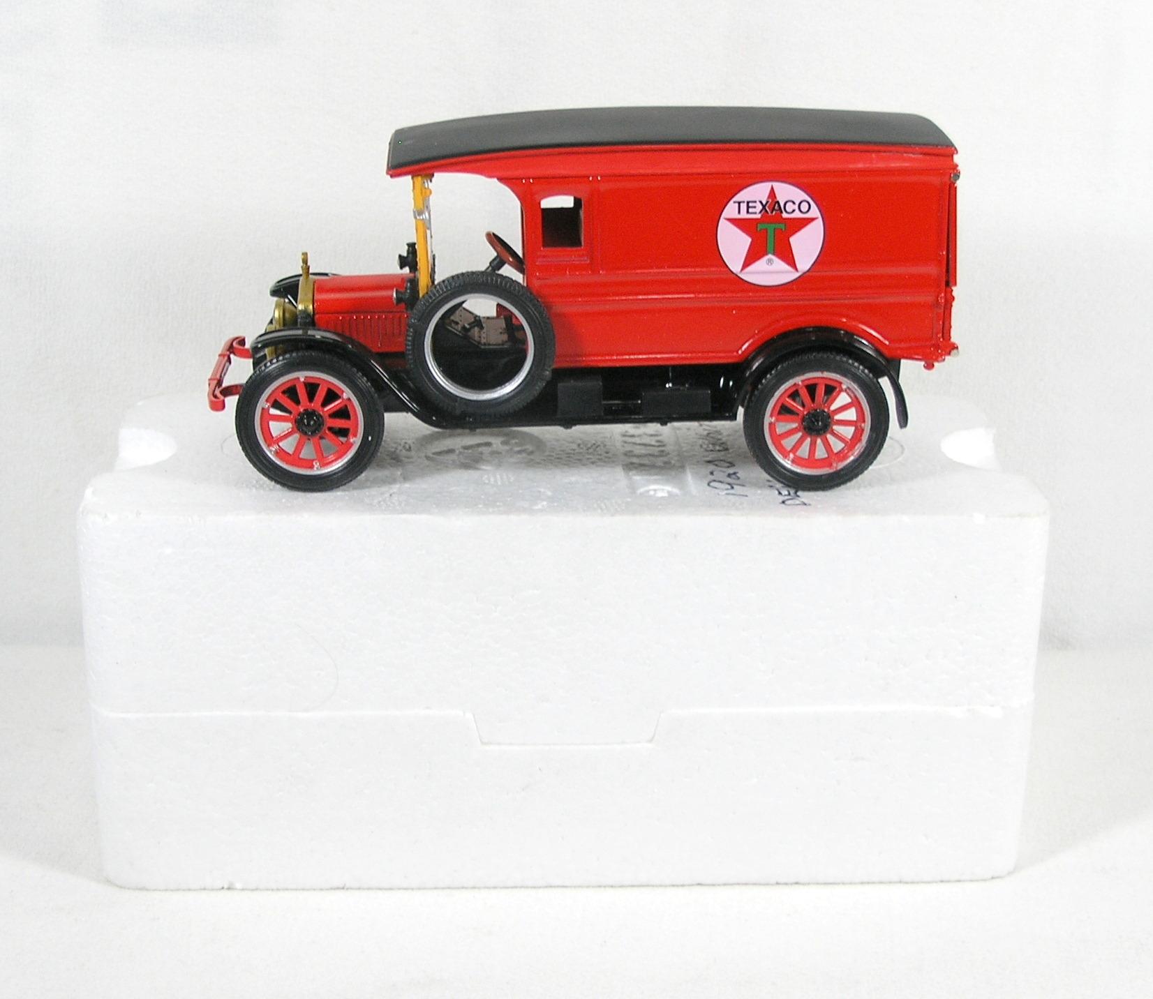 Diecast Replica of 1920 White Delivery Van  (Texaco) from Signature Models