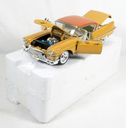 Diecast Replica of 1957 Cadillac Series 62 deVille from Signature Models fo