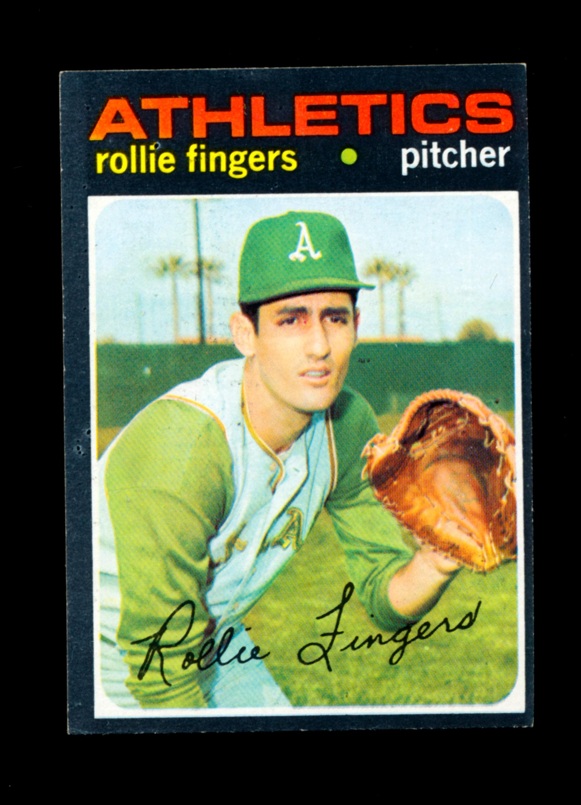 1971 Topps Baseball Card #384 Hall of Famer Rollie Fingers Oakland Athletic