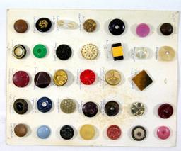 Group of Misc. Mixed Vintage & Newer Buttons. Some Plastic, Some Metal & Ot