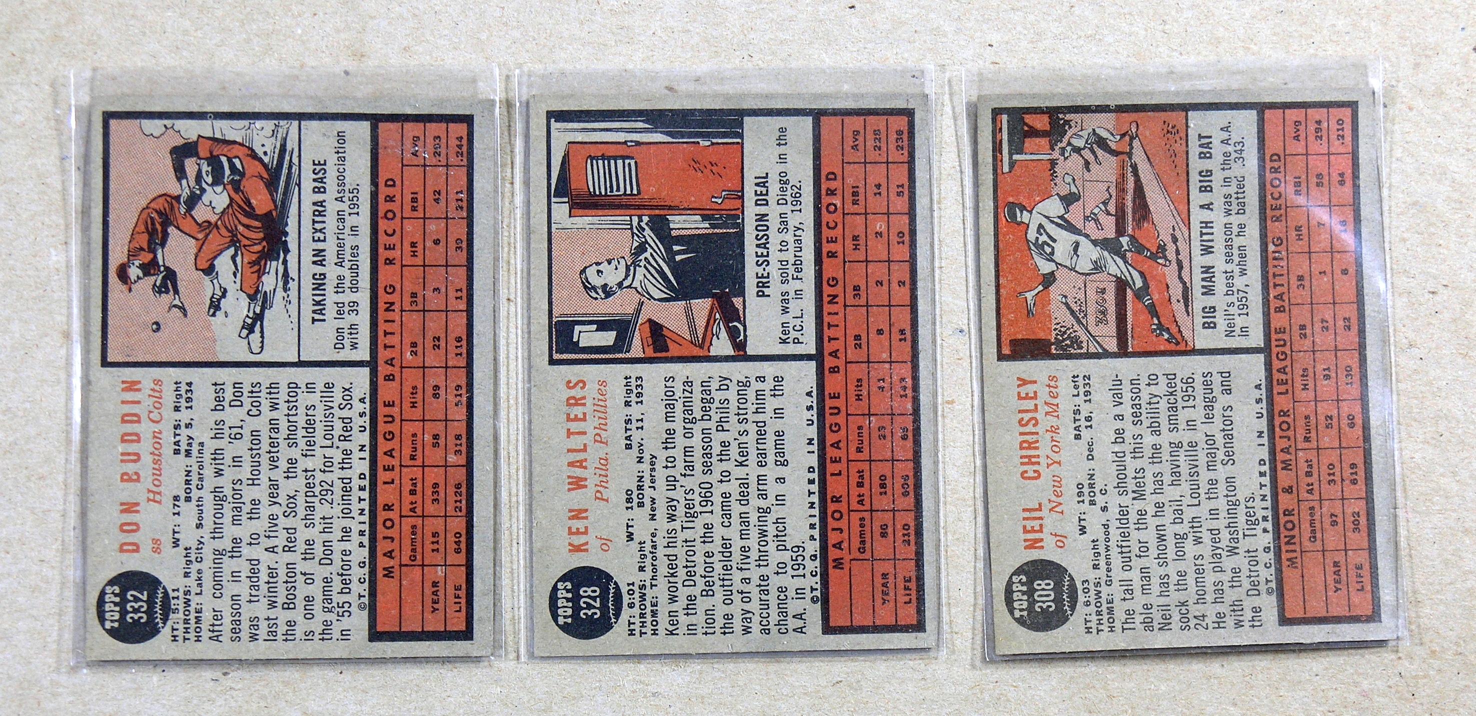 (16) 1962 Topps Baseball Cards VG/EX Conditions. No Creases