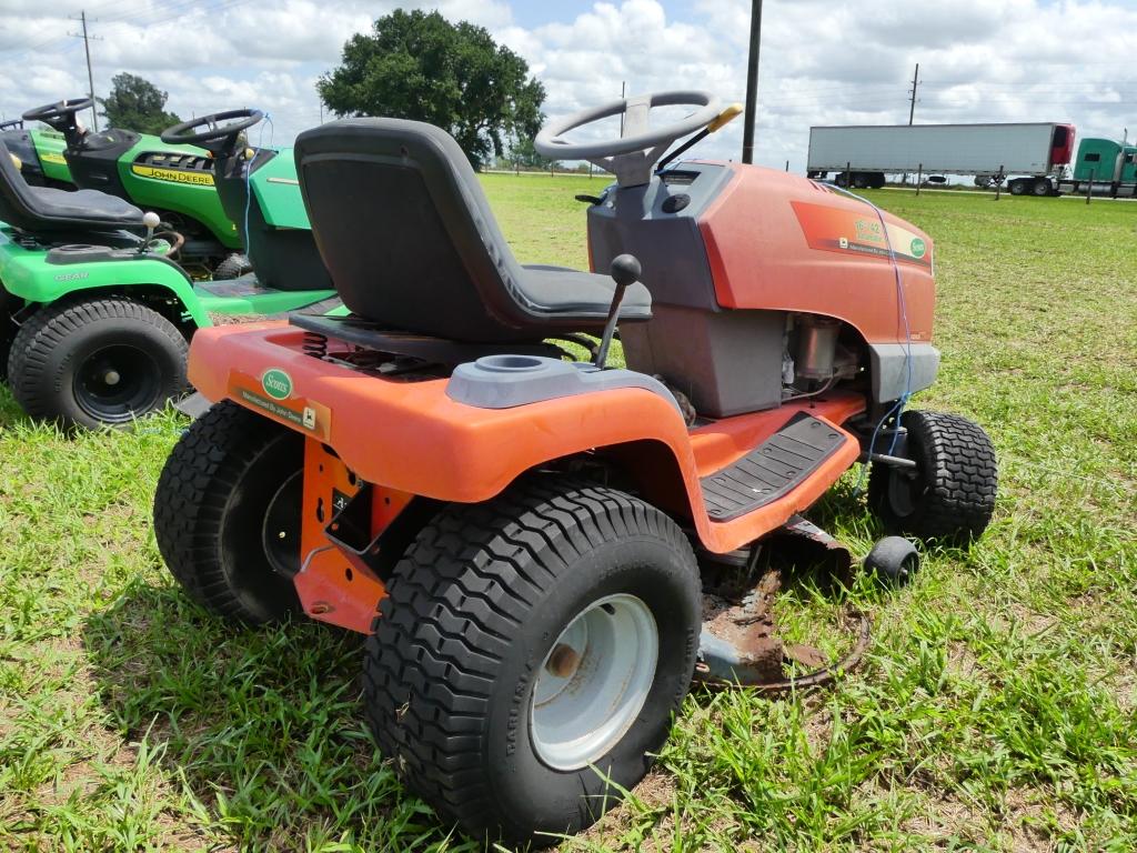 SCOTTS RIDING MOWER