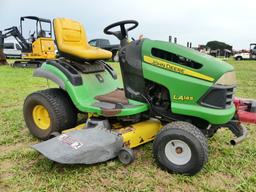 JOHN DEERE LA145 MOWER