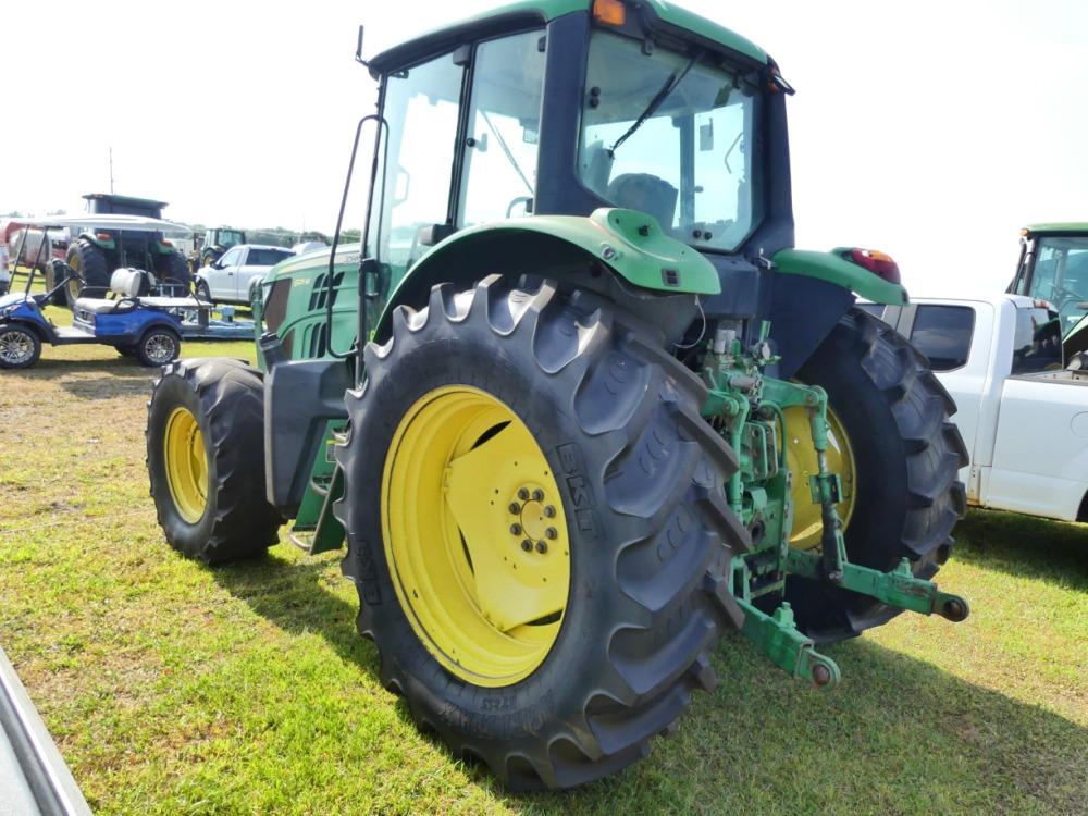 John Deere 6125M