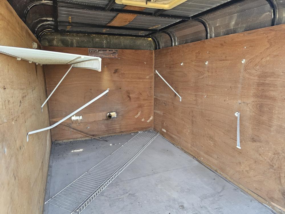 5'x8' Enclosed Trailer