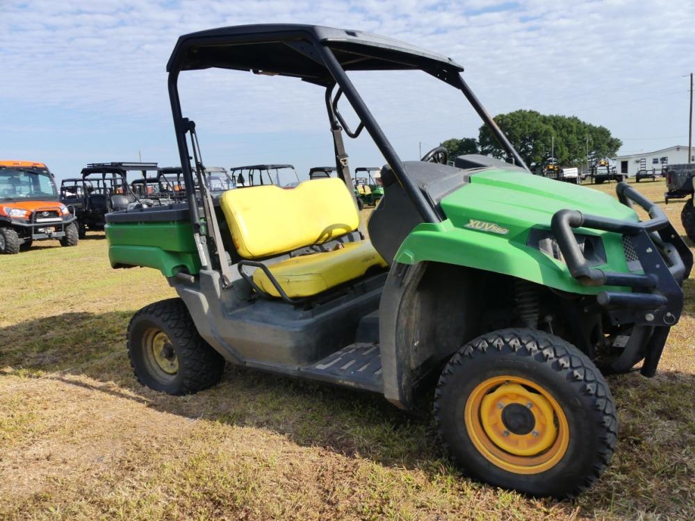 John Deere XUV560