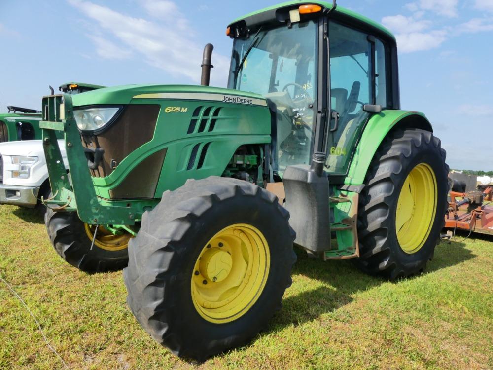 John Deere 6125M