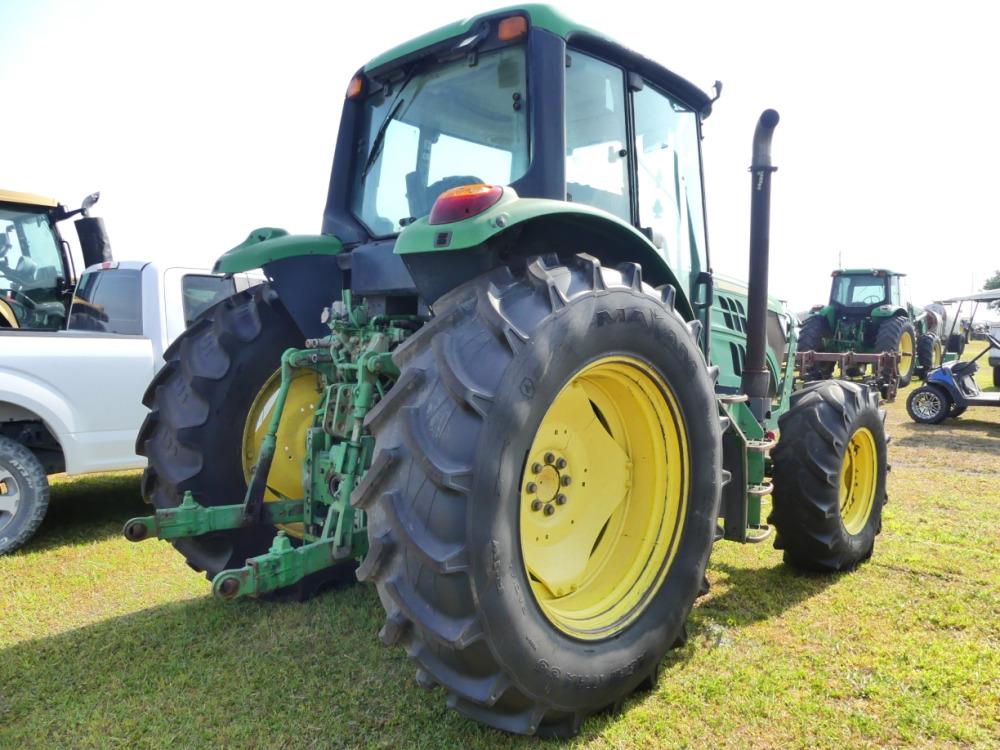 John Deere 6125M