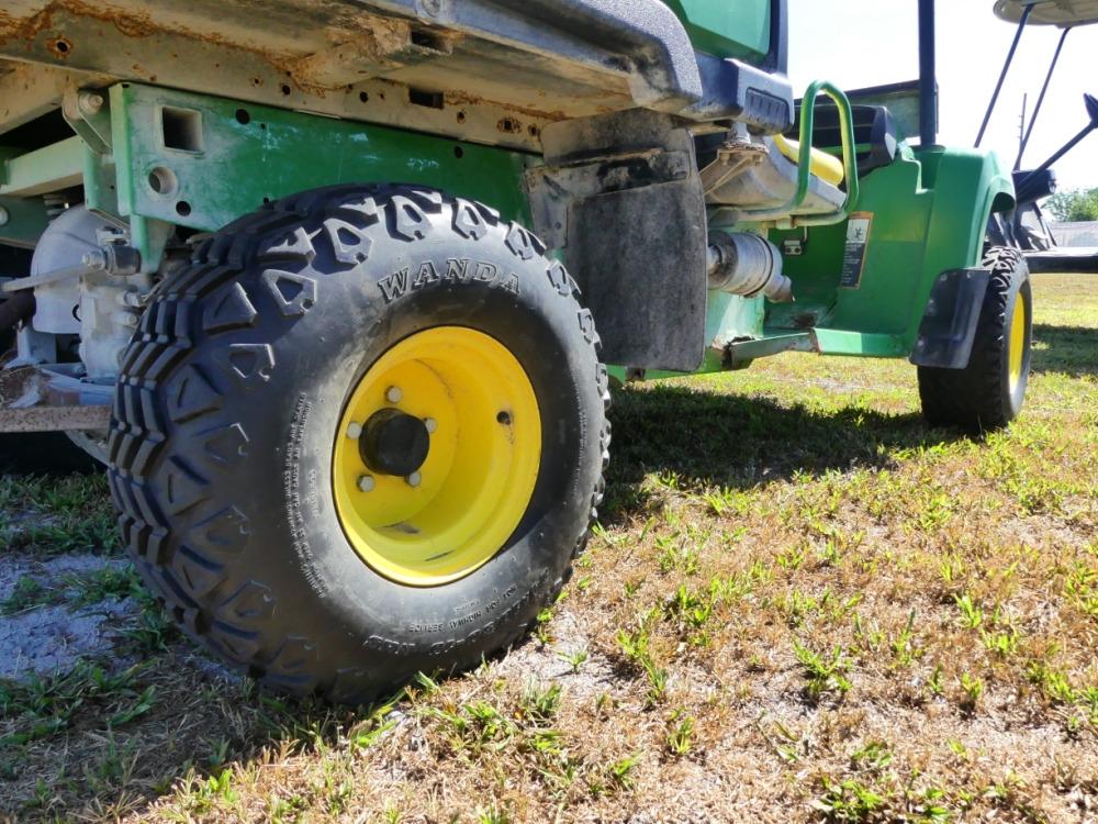 John Deere TX Gator