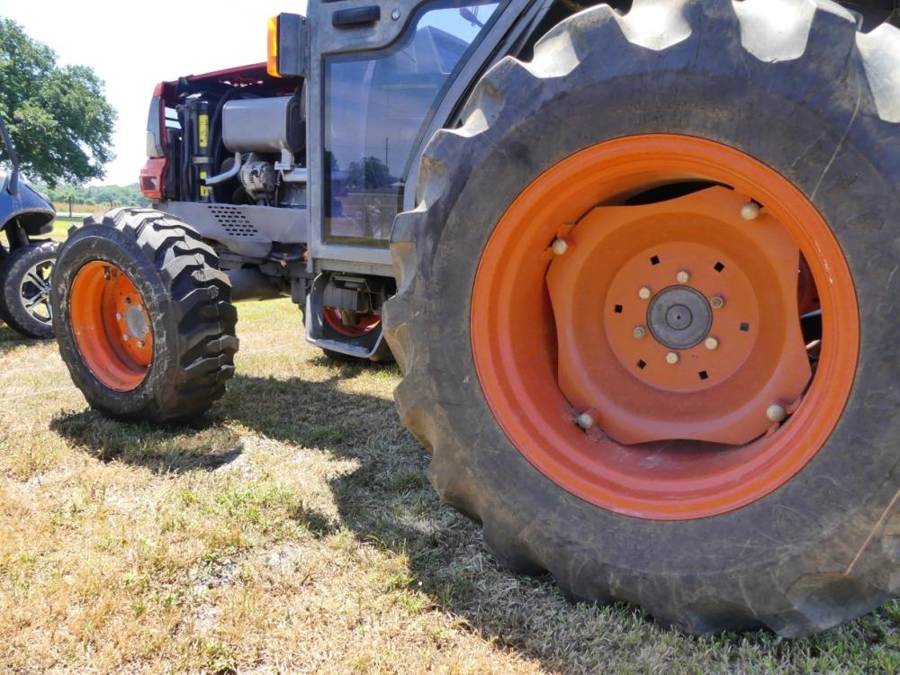 Kubota L4200