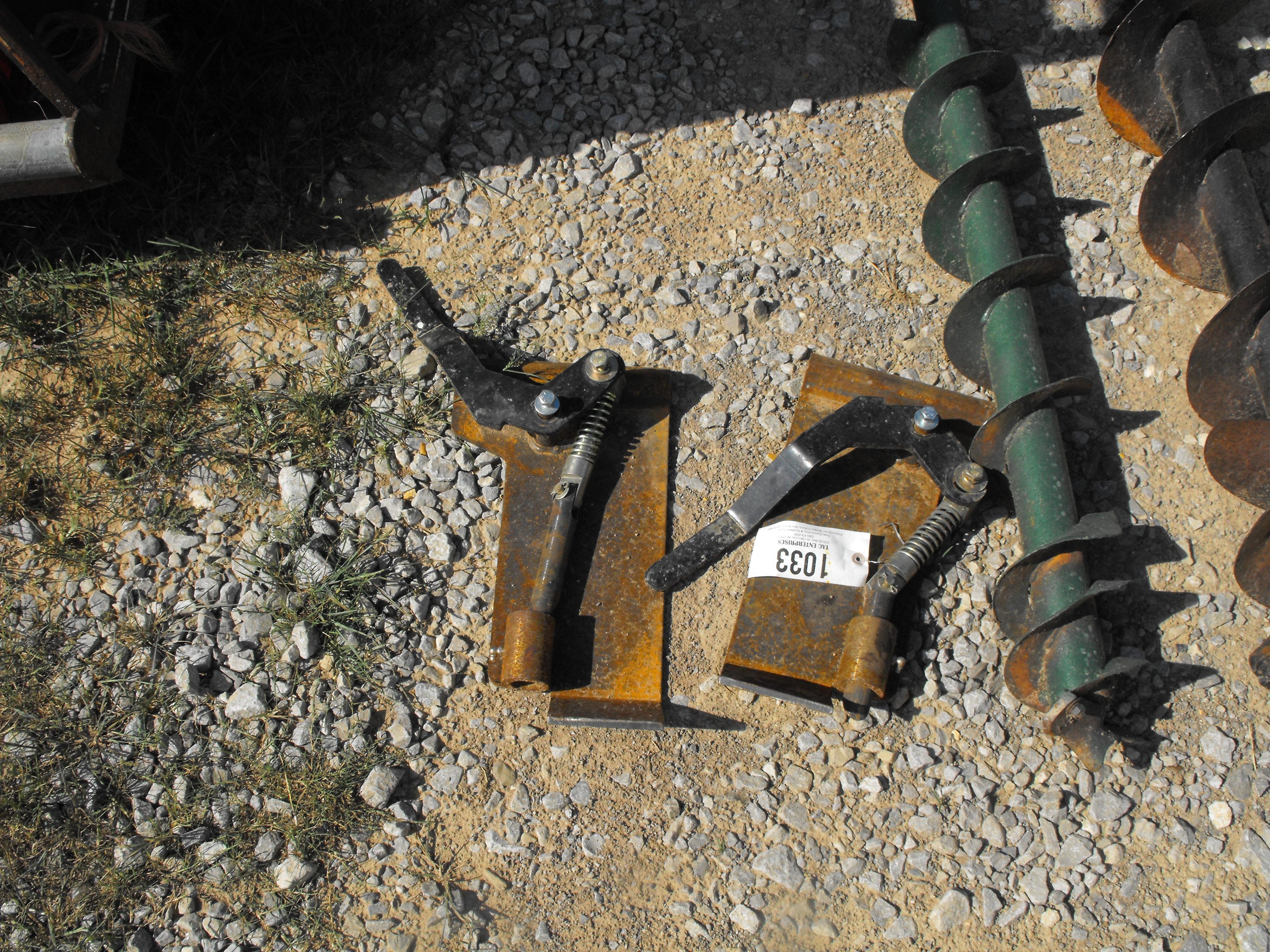 SET OF SKID STEER LATCHES