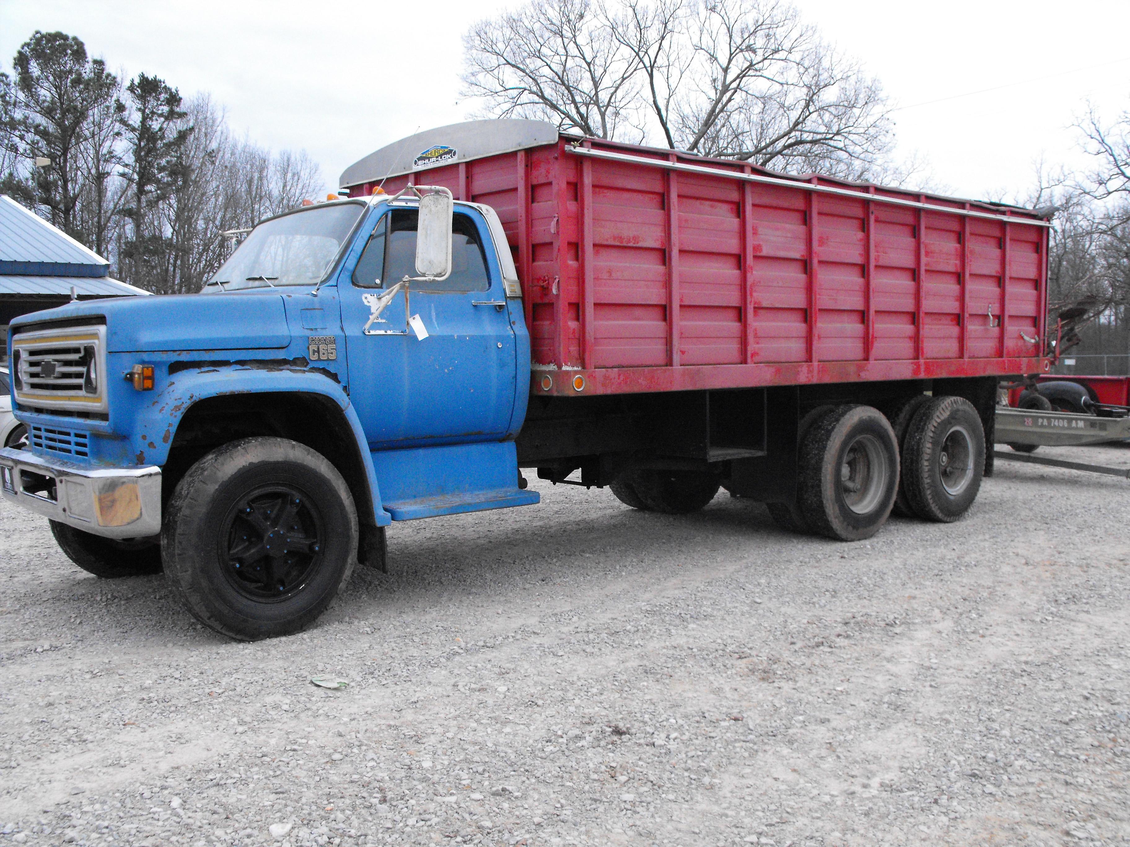 CHEVY C65 GRAIN TRUCK WITH DUMP BED 1975 NO TITLE