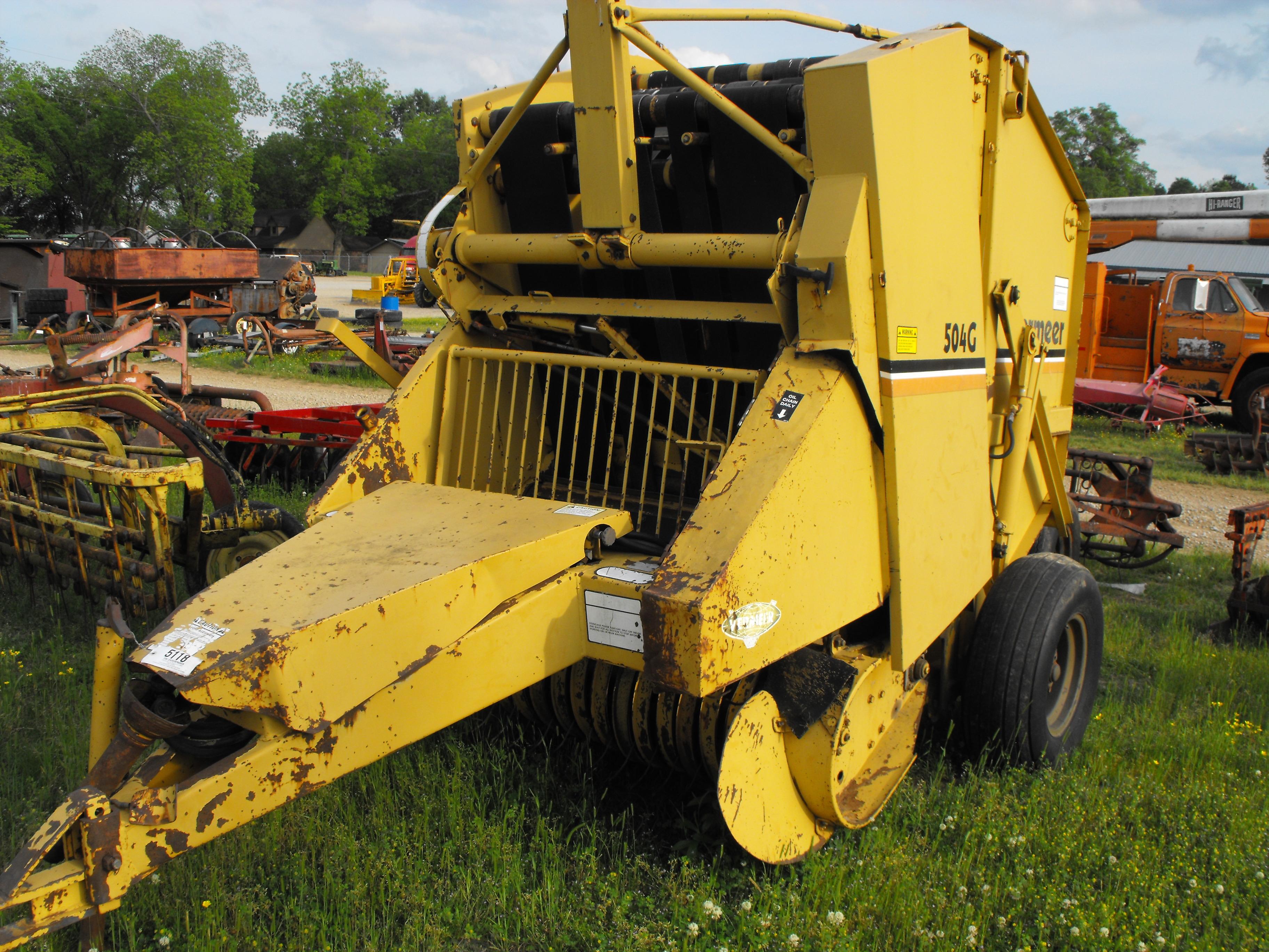 VERMEER 504C BALER