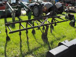 STIFF SHANK CULTIVATOR (7 SHANK)