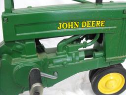 JOHN DEERE  NF  METAL SEAT & STEERING WHEEL