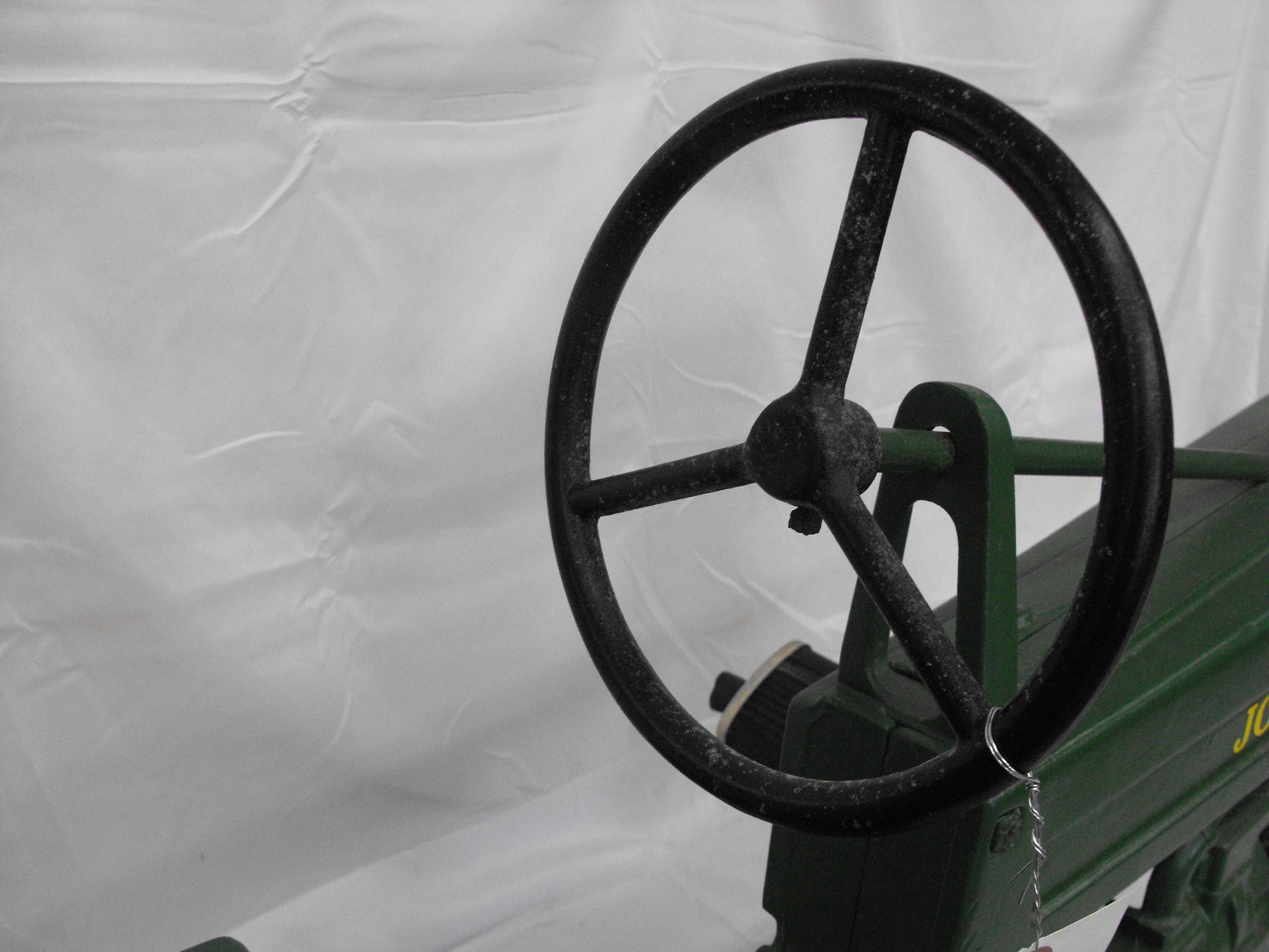 JOHN DEERE  NF  METAL SEAT & STEERING WHEEL