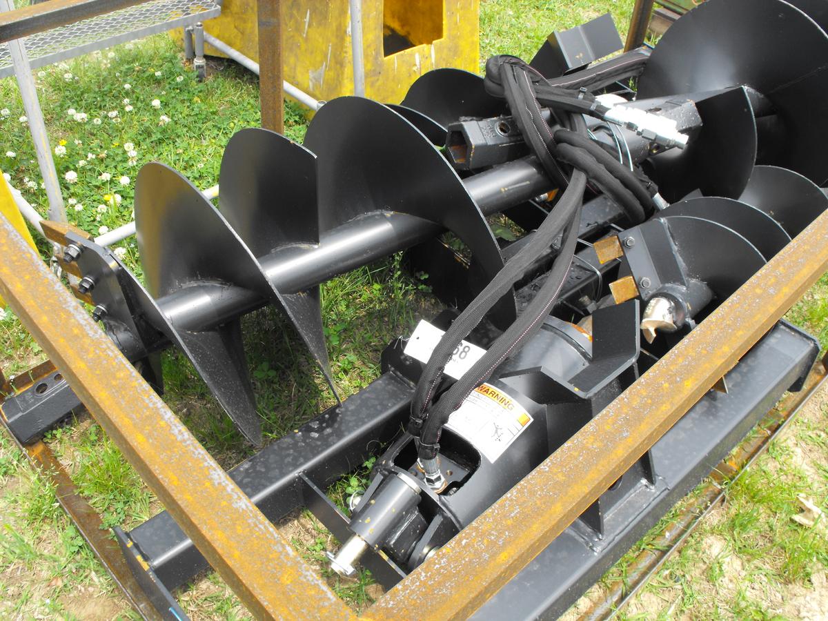 ABSOLUTE! NEW SKID STEER POST HOLE DIGGER WITH 2 AUGERS