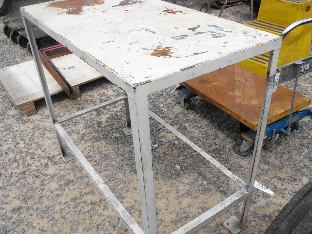 STEEL TABLE