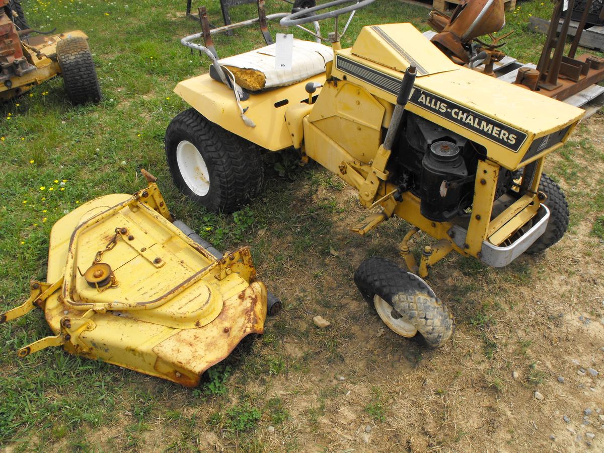 B207 ALLIS-CHALMERS LAWN TRACTOR