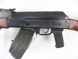 Romanian AK 7.62 Semi-auto Rifle. Excellent  Condition. 16 1/2" Barrel. Shiny bore, tight  action Ro