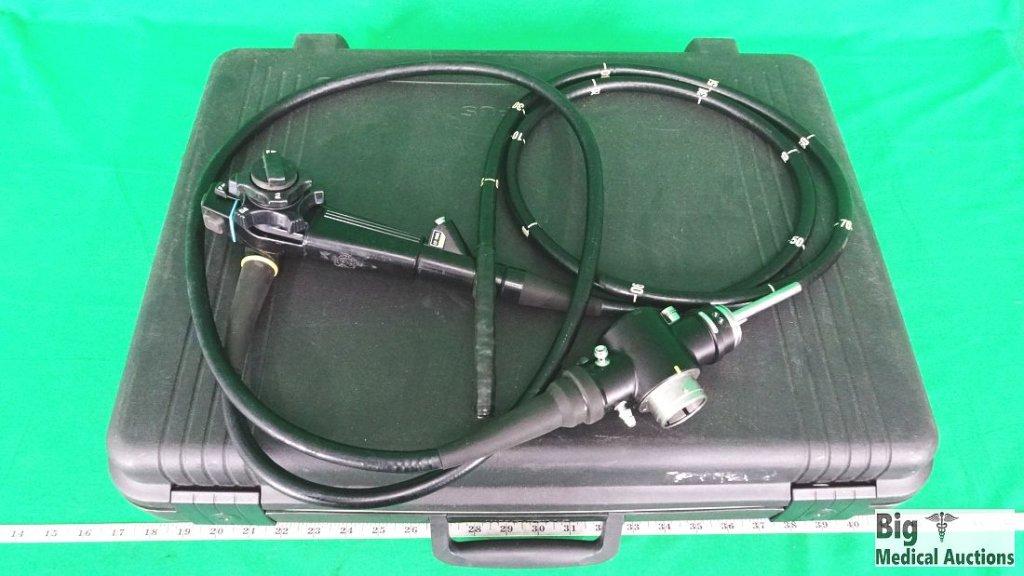 Olympus CF-100L Video Colonoscope with Carry-Case.