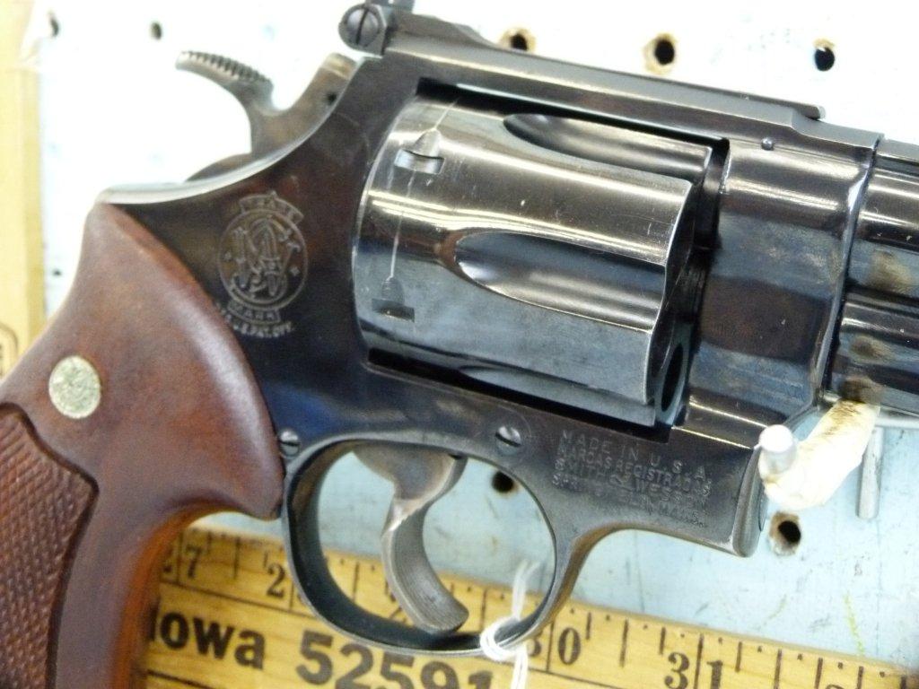 Smith & Wesson 57 Revolver, .41 Mag, SN: S318839