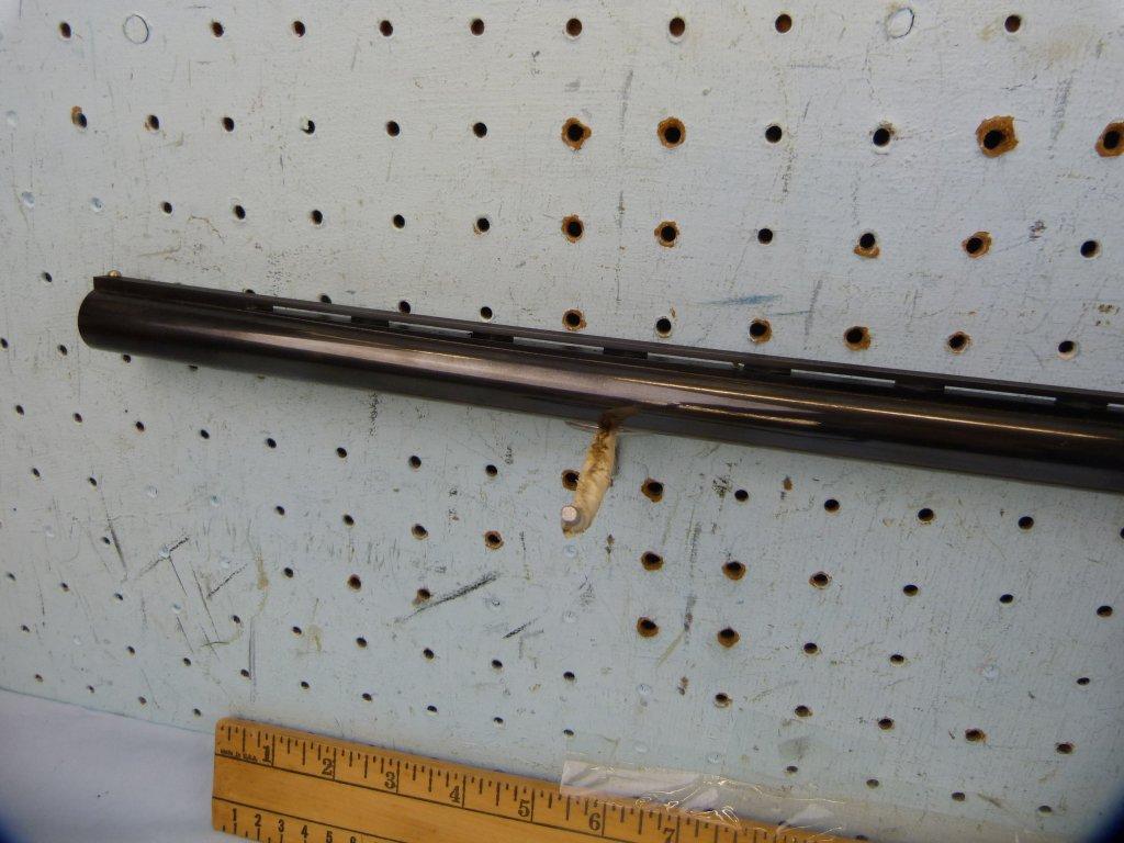 DU Browning Auto-5 SA Shotgun, Light 20, 20 ga, SN: 90DU003616