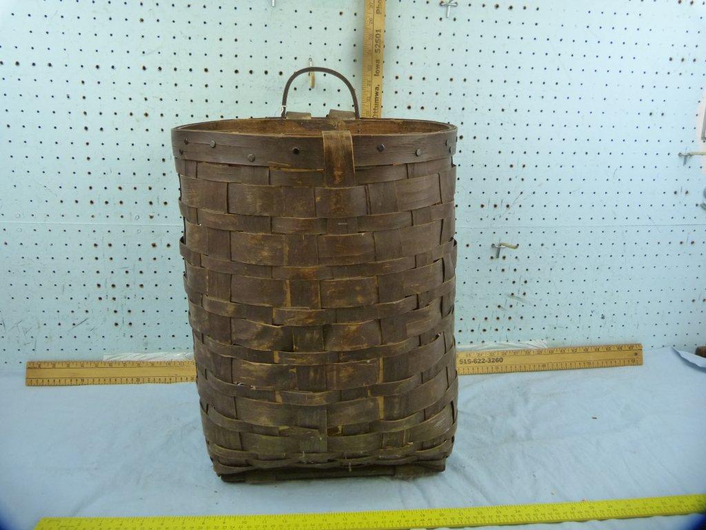 Trappers basket, 22-3/4" T x 15-1/4" W x 12-1/4" D at top