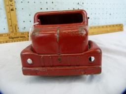 Metal toy dump truck w/fixed bed, 11-1/4" L