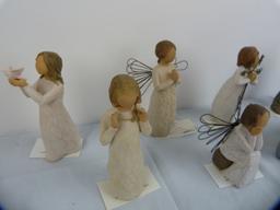 8 Willow Tree figurines -