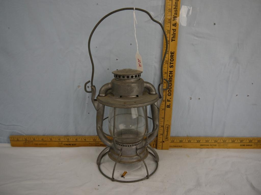 Dietz lantern without burner, 9-1/2" tall