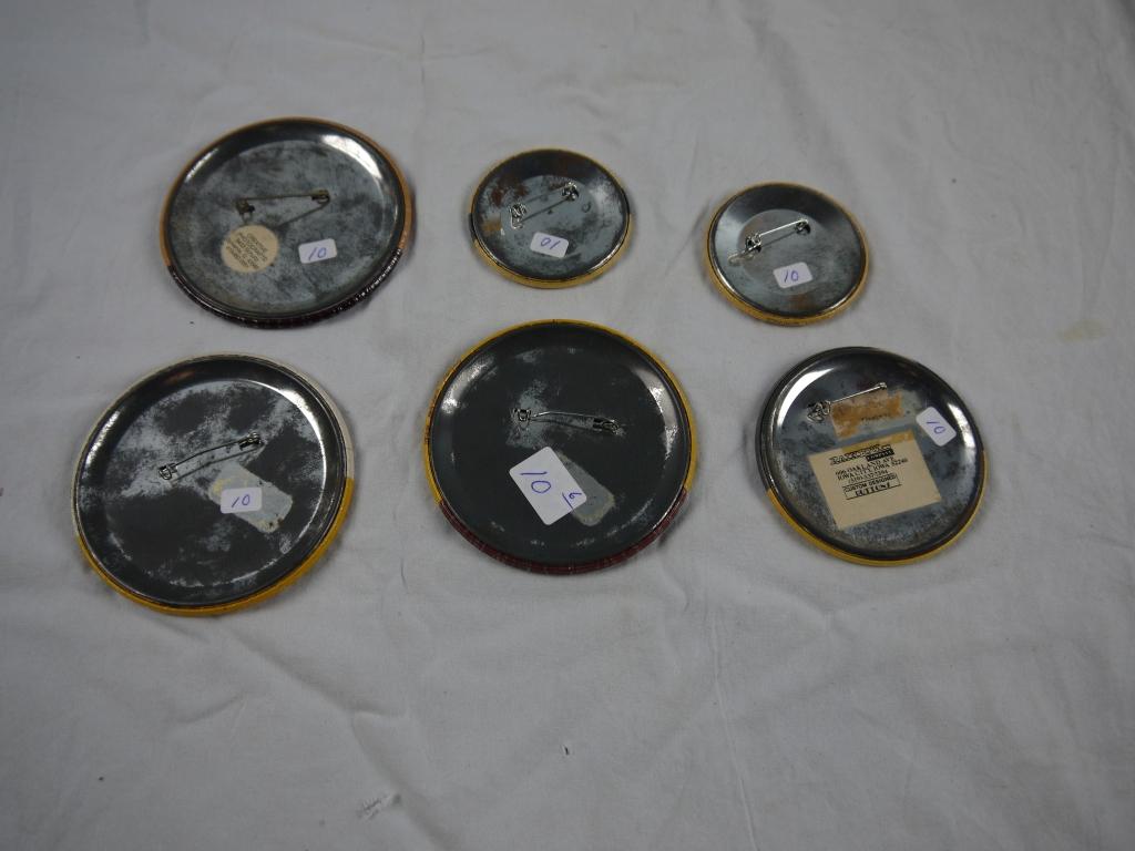 6 University of Iowa buttons