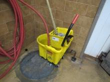 MOP BUCKET