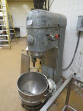 HOBART M-802 80-QUART MIXER WITH BOWL