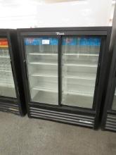 TRUE GDM-41SL-60-HC-LD SELF-CONTAINED SLIDE-DOOR COOLER