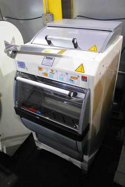 JAC SFN 450/12 BREAD SLICER