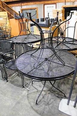 ROUND PATIO TABLES