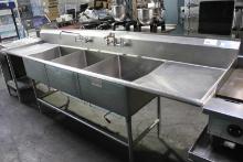 10' STAINLESS STEEL 3-COMPARTMENT SINK