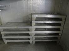 DUNNAGE RACKS