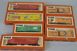 Tyco HO Locomotive Grouping of 7